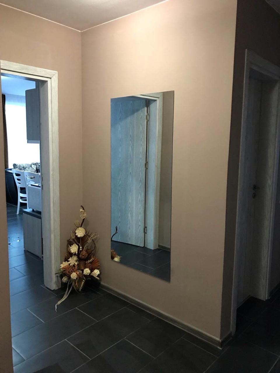 Apartments Orpheus Residence 벨린그래드 외부 사진